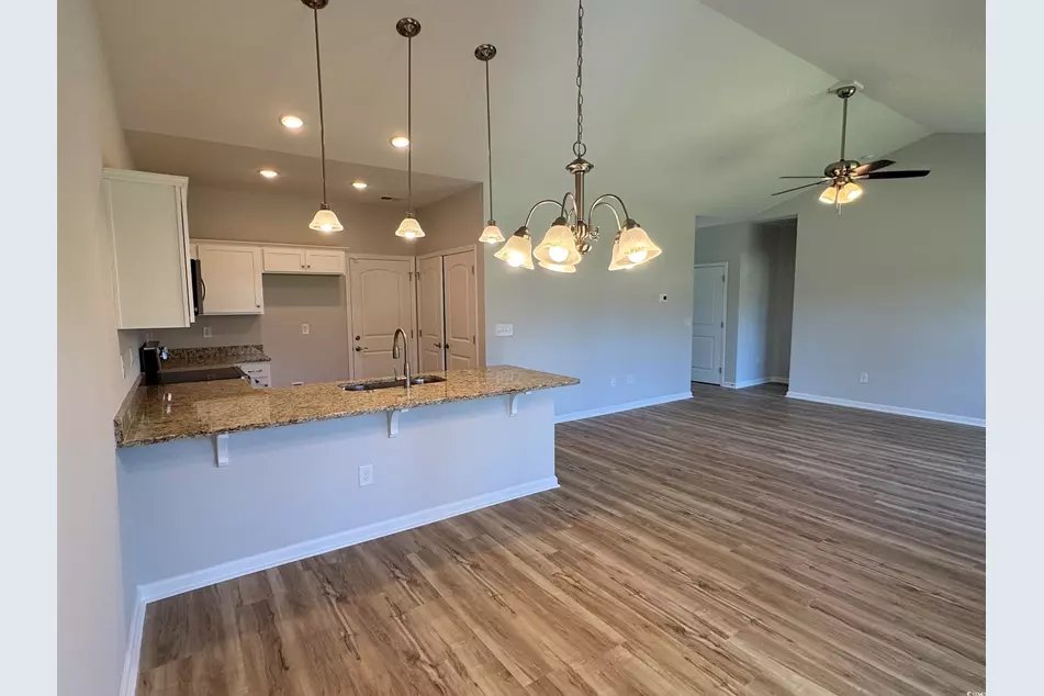 596 Shallow Cove Dr, photo 8