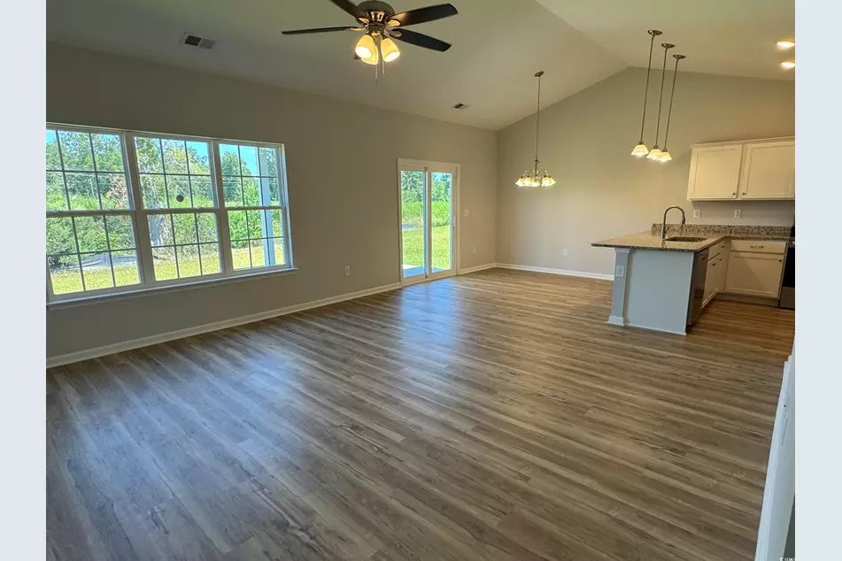 596 Shallow Cove Dr, photo 9