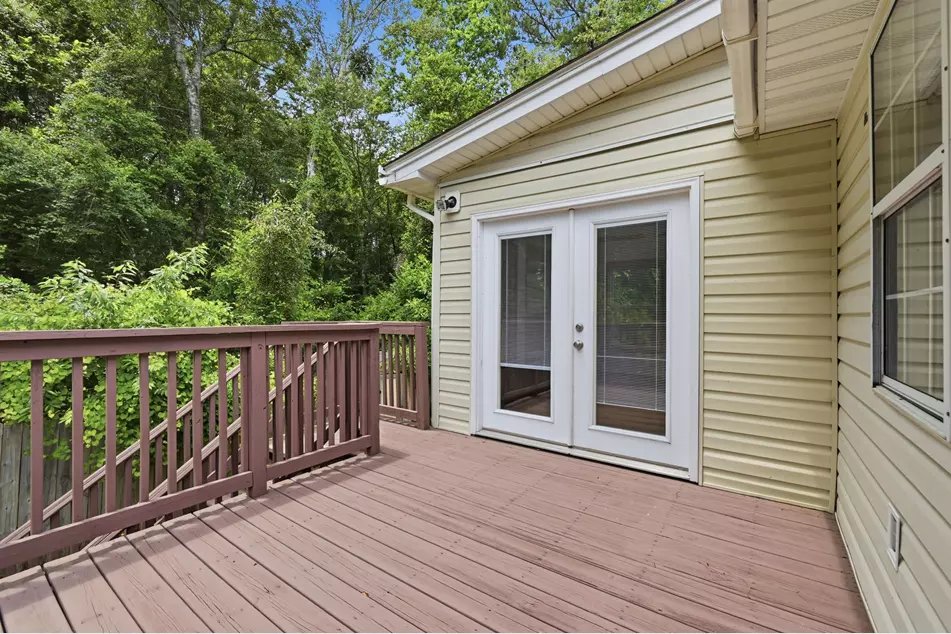 961 Castlewood Dr, photo 11