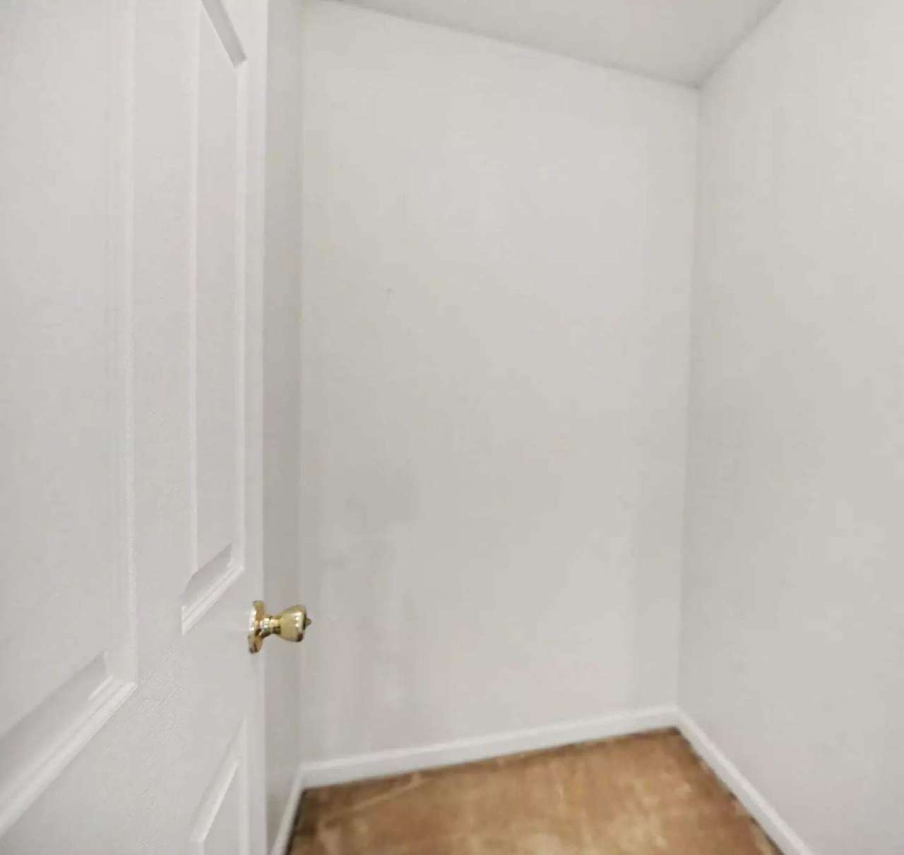 1043 Penny Ln, photo 24