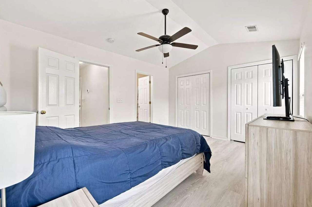 1282 Harvester Cir, photo 20