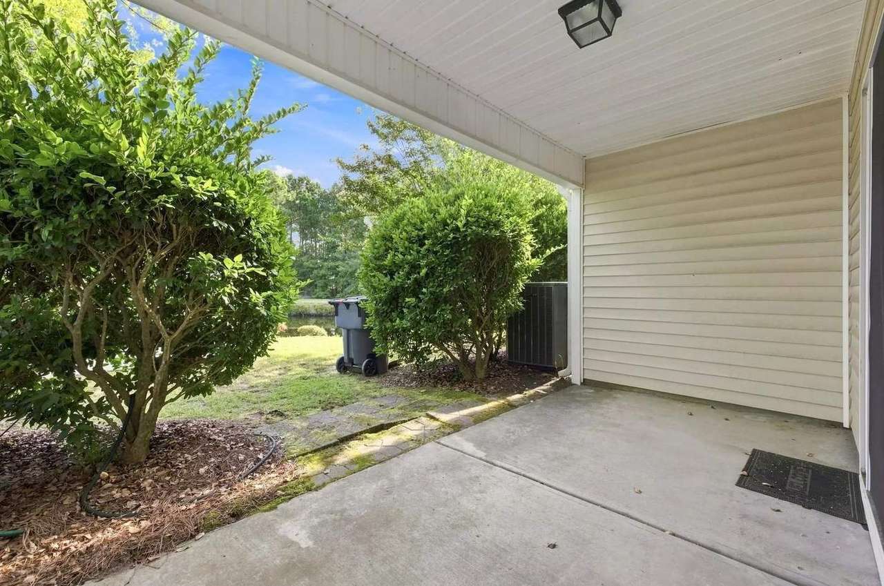 1282 Harvester Cir, photo 26