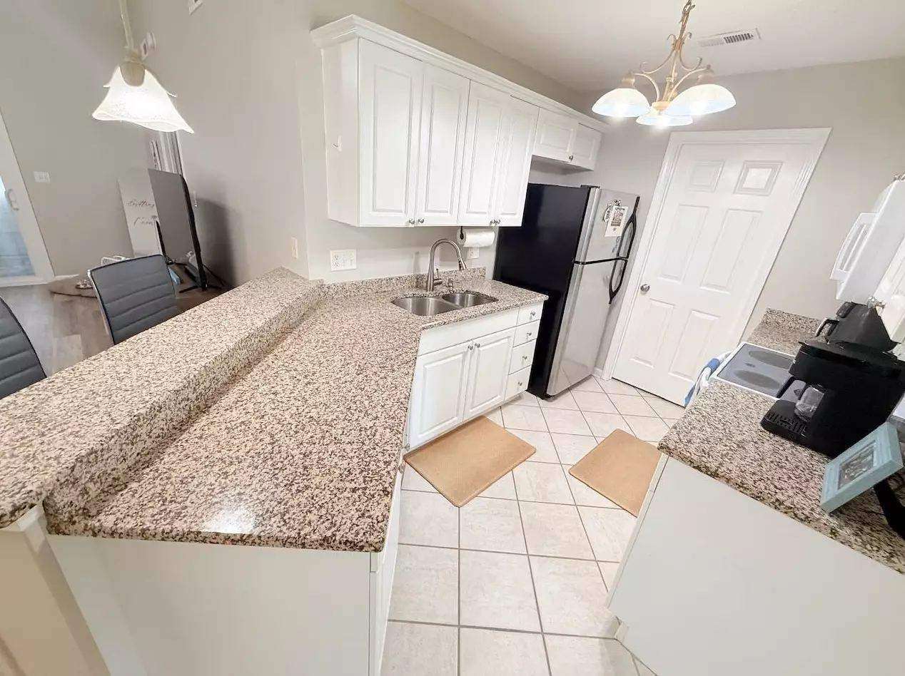 130 Country Manor Dr #A, photo 13