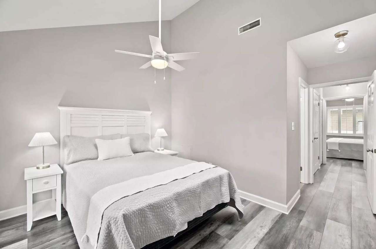 504 30th Ave N #3, photo 31