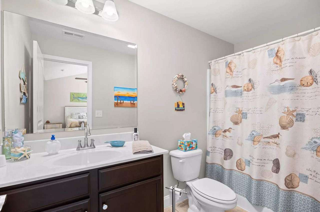 515 Riverward Dr, photo 23