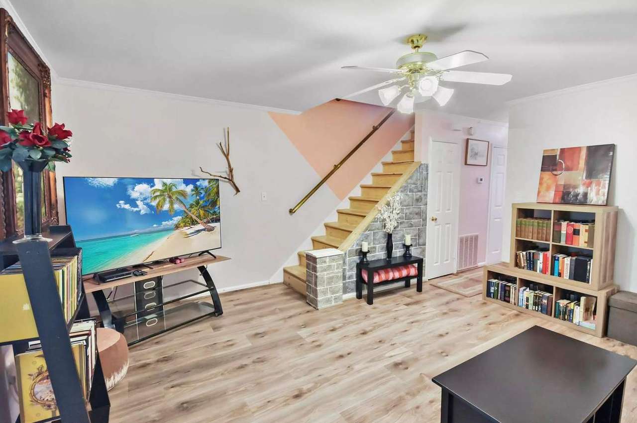 601 37th Ave N Unit C, photo 10
