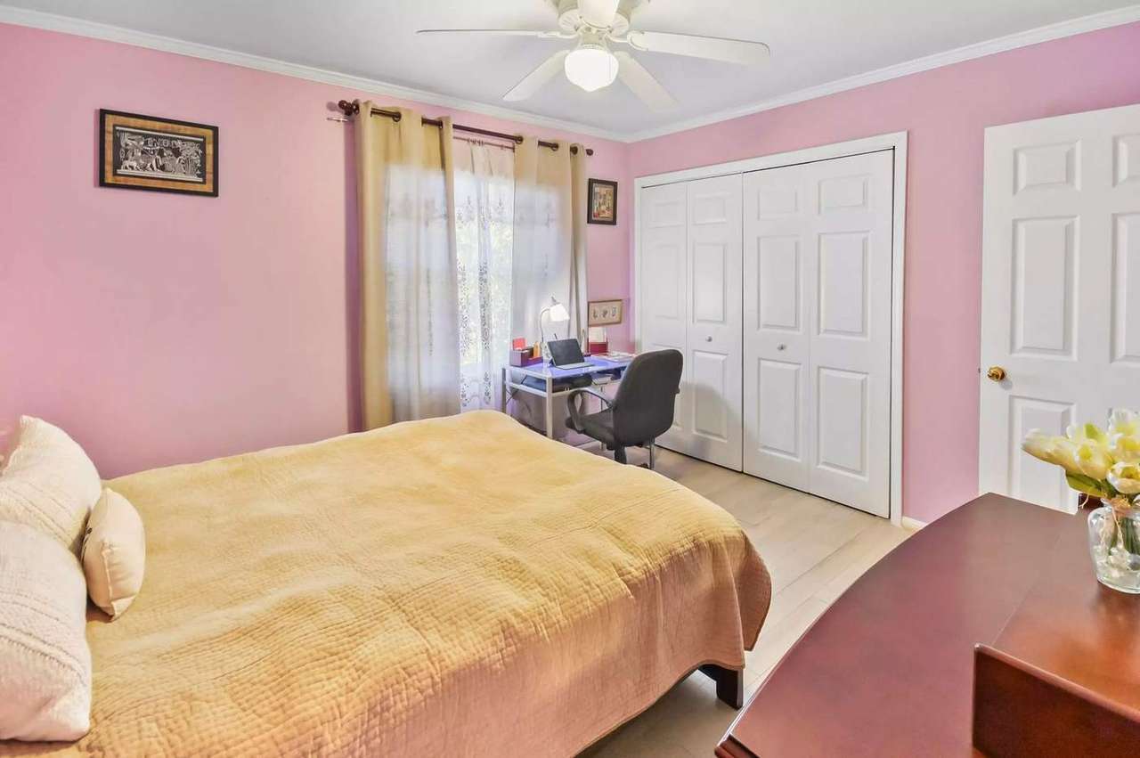 601 37th Ave N Unit C, photo 21