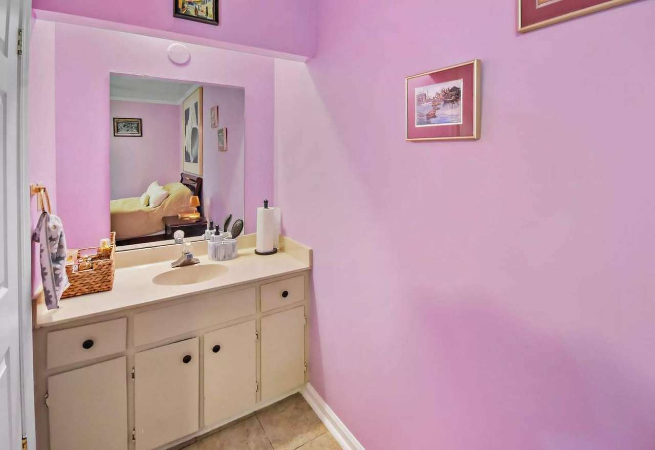 601 37th Ave N Unit C, photo 22