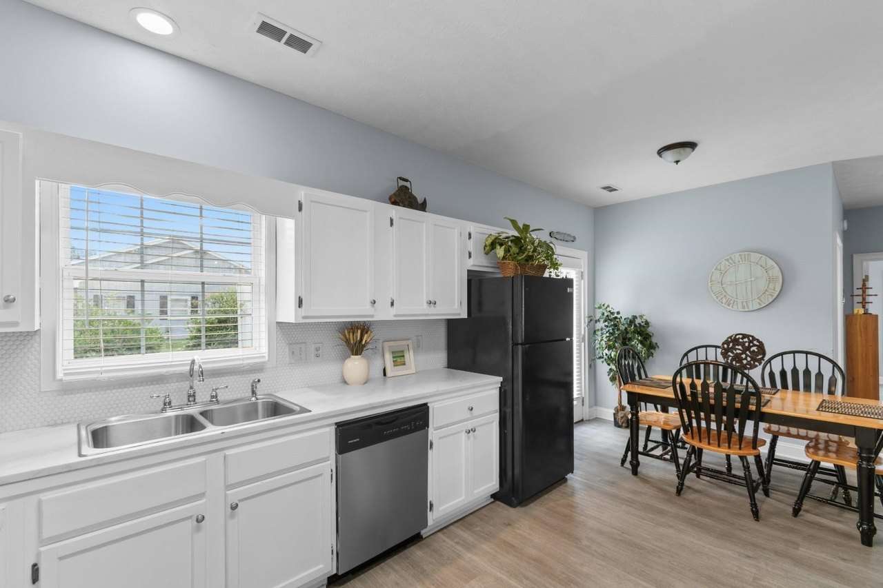 1508 Hillside Dr S, North Myrtle Beach, photo 7