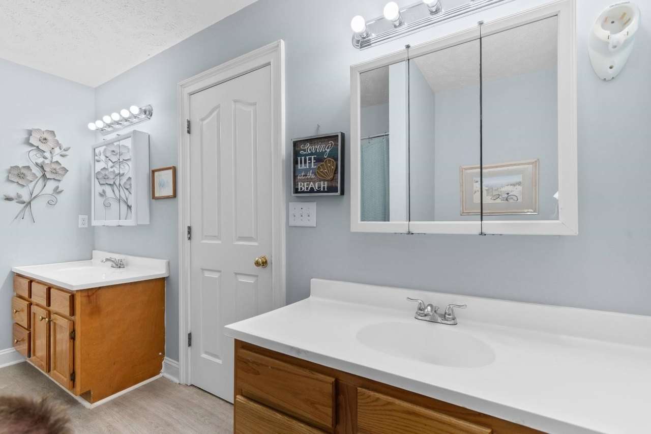 1508 Hillside Dr S, North Myrtle Beach, photo 16