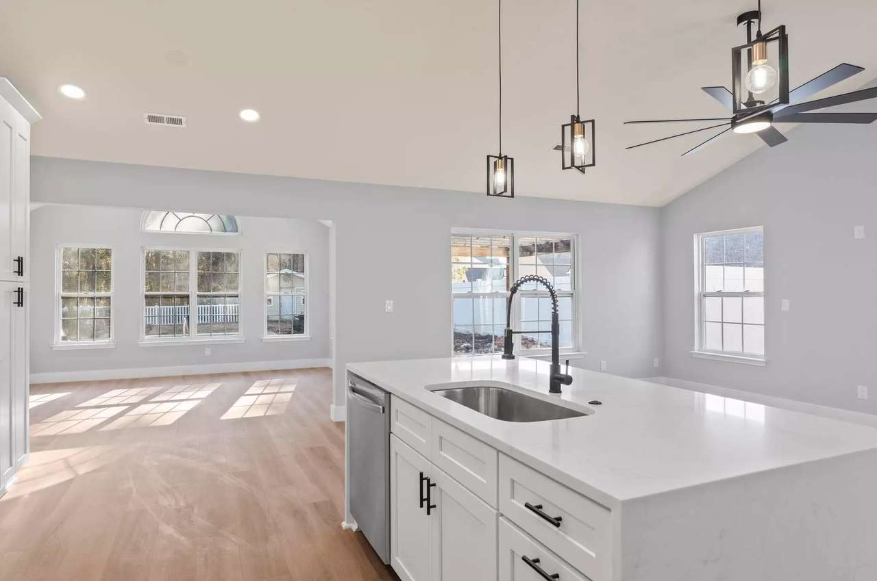 653 Kindred Dr, Myrtle Beach, photo 5