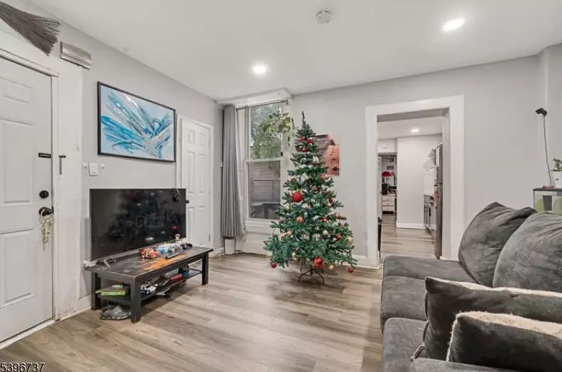 14 Crown St, Bloomfield, photo 3