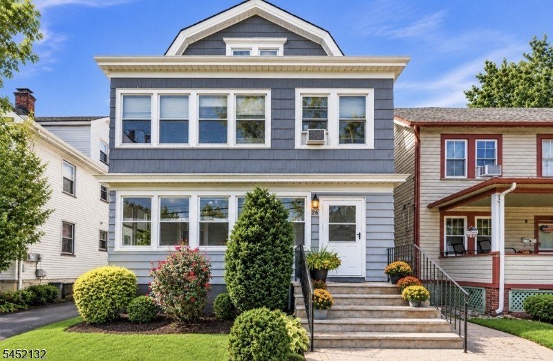26 Pulaski St, Bloomfield