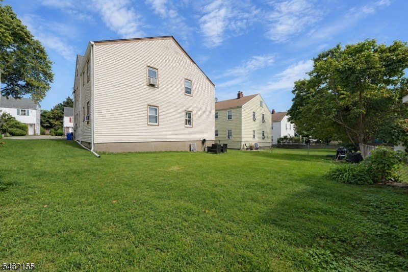 35 E 7th St, Clifton, photo 18